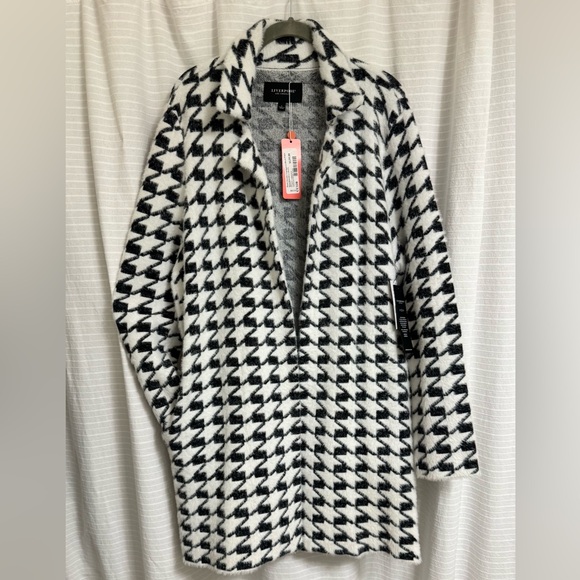 Zara Jackets & Blazers - Liverpool Elegant Plush Sweater Coatigan in  Black/White Houndstooth w/pockets